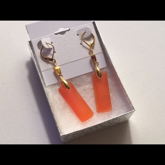 18K Gold Plated Frosted Sea Glass Earrings - Picture 2 of 2
